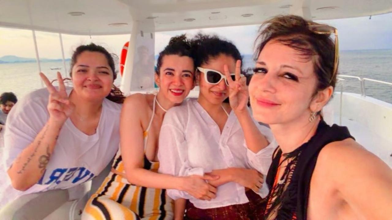 He also shared a picture of his ex-wife Sussanne clicking a selfie with Saba Azad and others on the yacht where they celebrated Hrithik's birthday